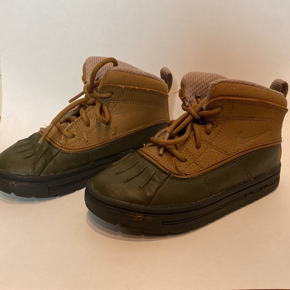 Nike ACG - Picture 3 of 6